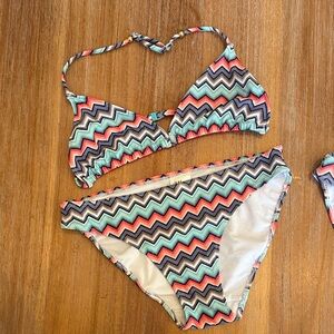 H&M Multicolor Chevron Bikini Set - Girls